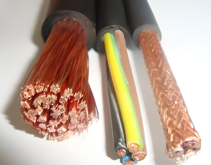 很少有人了解電線電纜產(chǎn)品是如何生產(chǎn)出來(lái)的.jpg 很少有人了解電線電纜產(chǎn)品是如何生產(chǎn)出來(lái)的.jpg